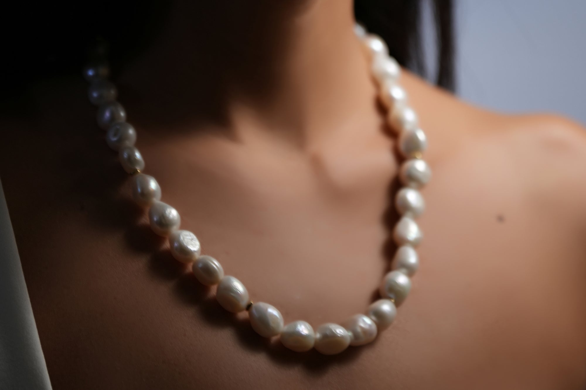 Aurora Bianca Pearl Necklace